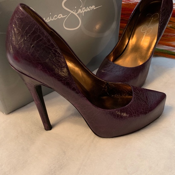 Purple Leather Pumps - Picture 3 of 3